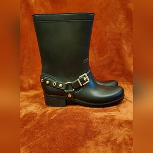 BLACK RUBBER HARNESS BOOTS